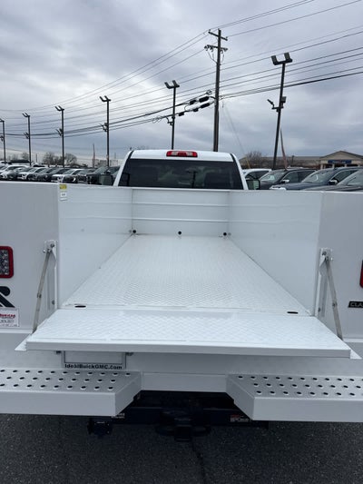 2026 GMC Sierra 3500 HD Chassis Cab Pro