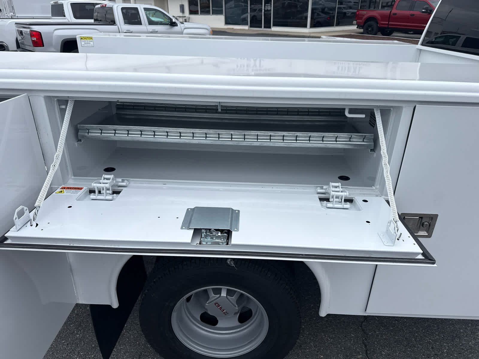 2026 GMC Sierra 3500 HD Chassis Cab Pro