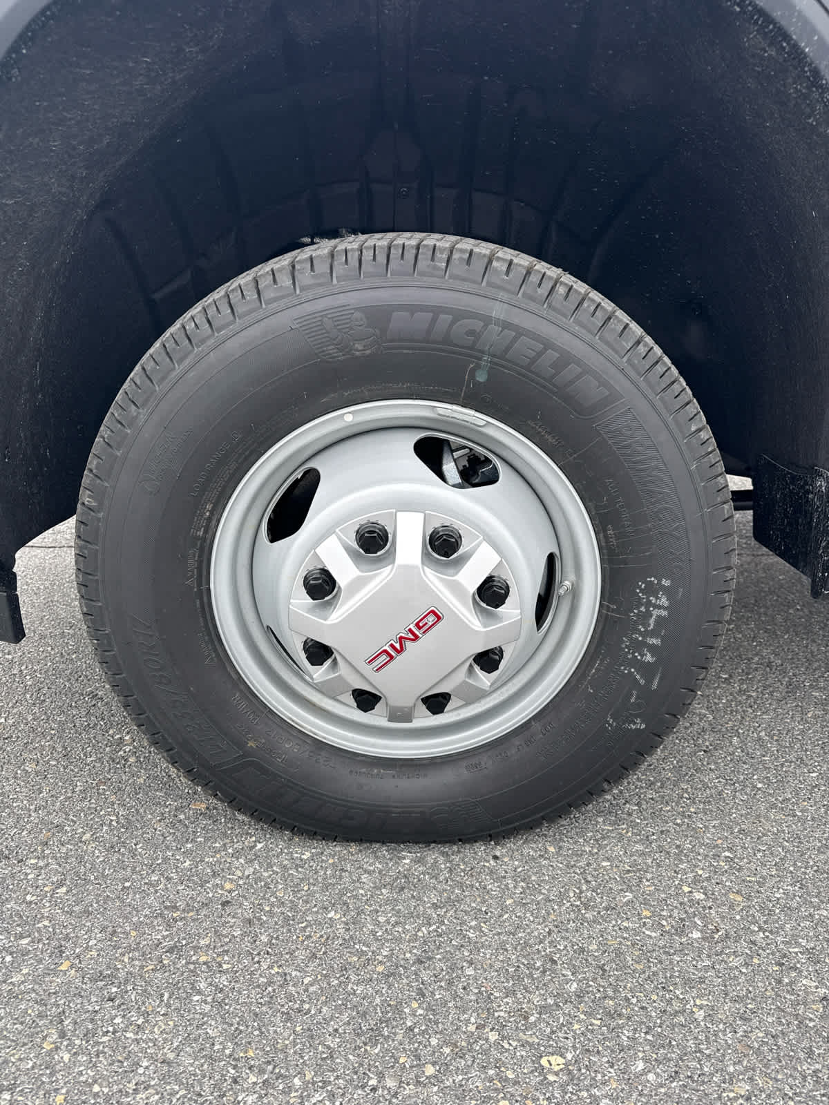 2026 GMC Sierra 3500 HD Chassis Cab Pro