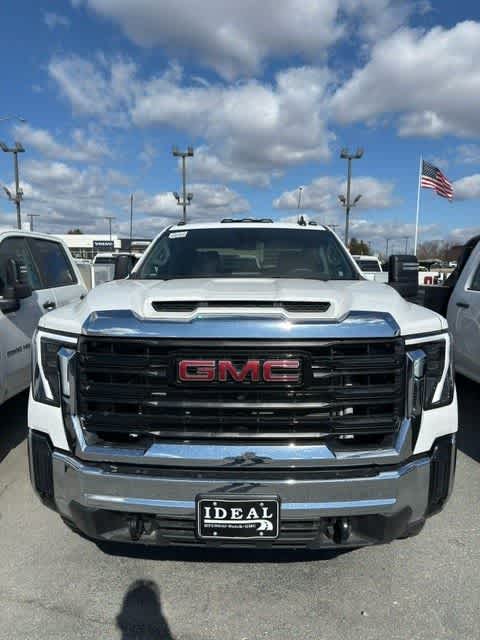 2024 GMC Sierra 3500 HD Pro
