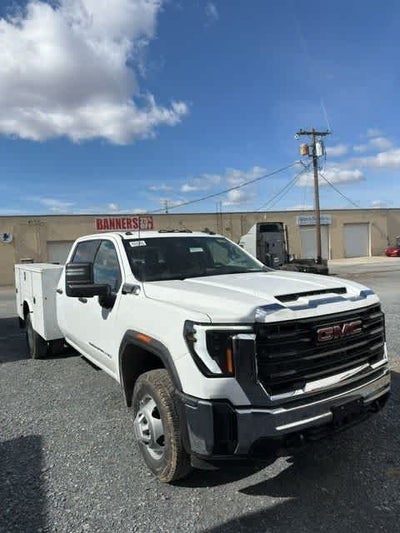 2025 GMC Sierra 3500 HD Chassis Cab Pro