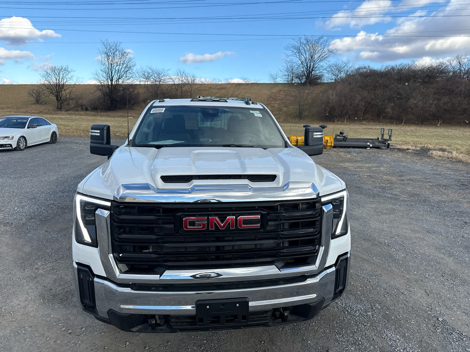 2025 GMC Sierra 2500 HD Pro