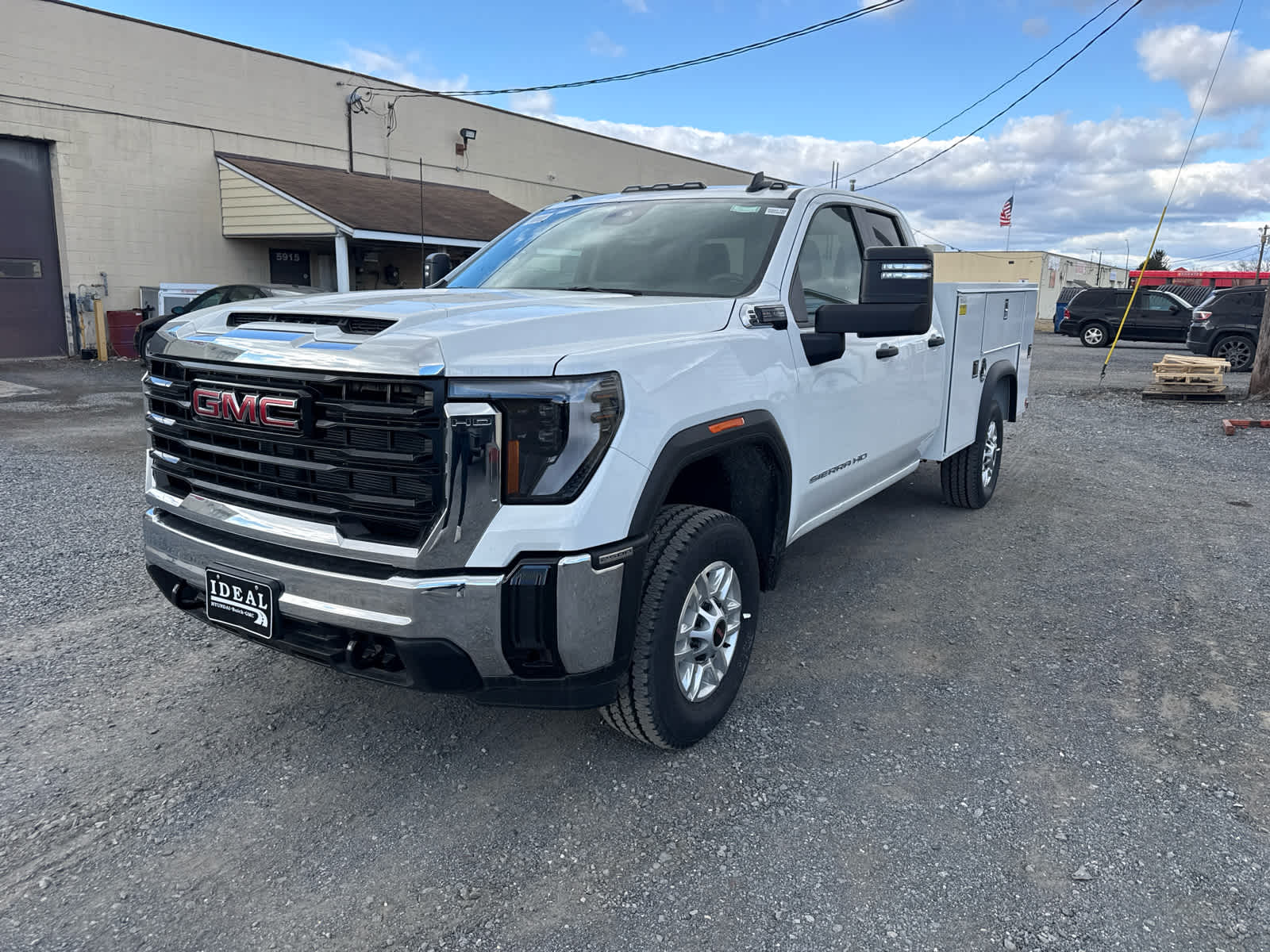 2025 GMC Sierra 2500 HD Pro