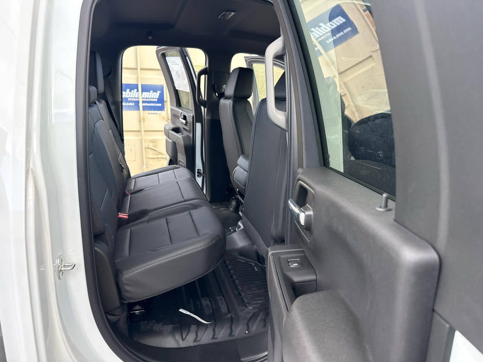 2025 GMC Sierra 2500 HD Pro