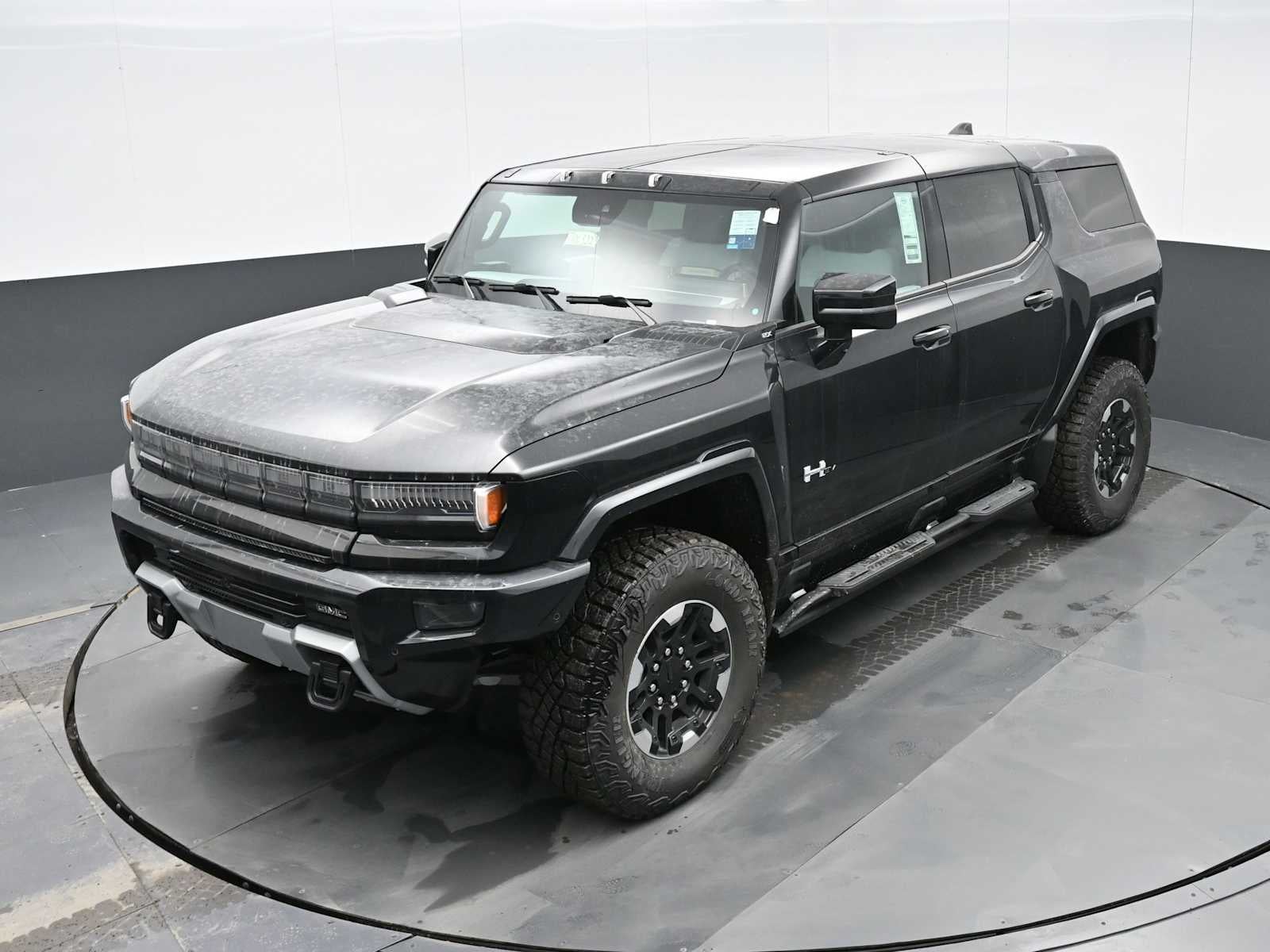 2024 GMC HUMMER EV SUV 2X