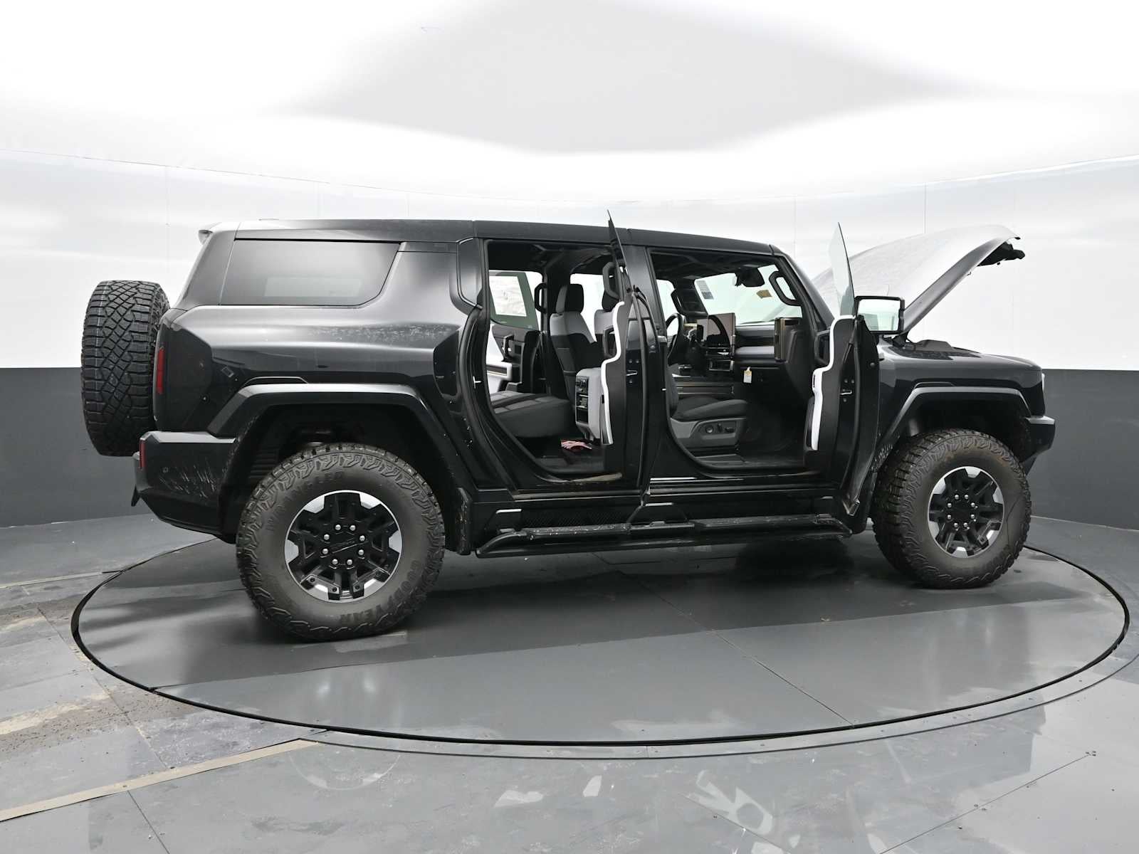 2024 GMC HUMMER EV SUV 2X