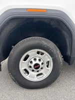 2024 GMC Sierra 2500 HD Pro