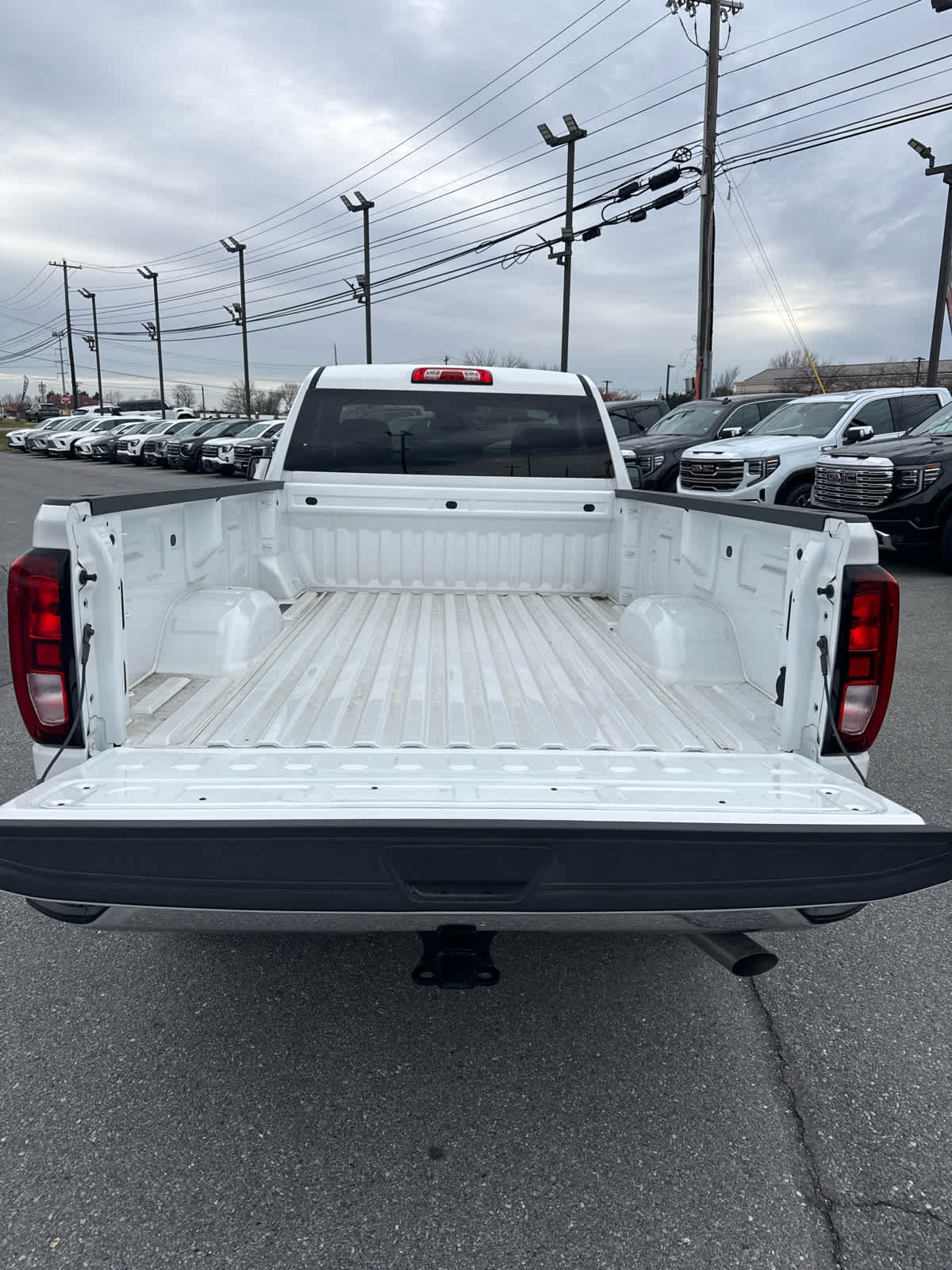 2024 GMC Sierra 2500 HD Pro