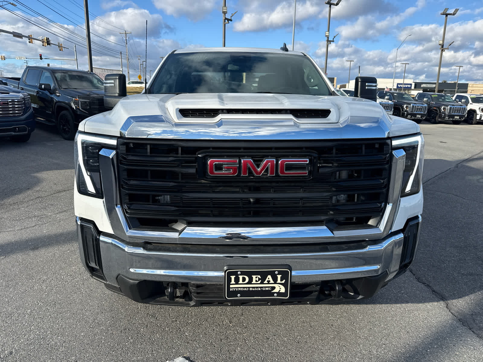 2024 GMC Sierra 2500 HD Pro
