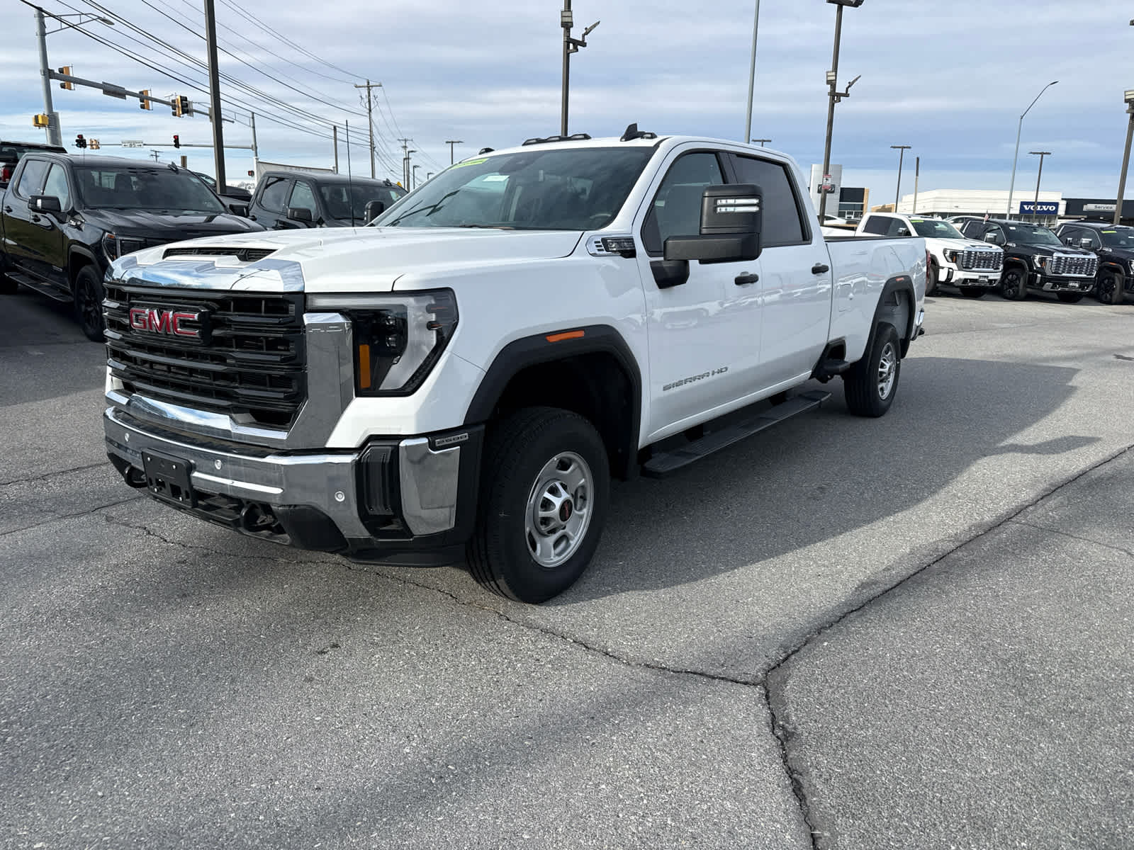 2025 GMC Sierra 2500 HD Pro