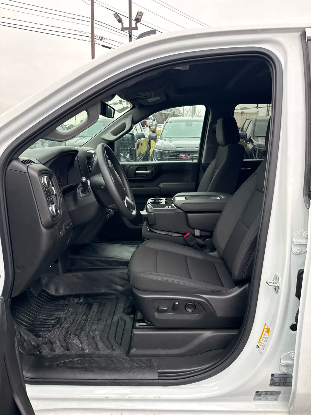 2025 GMC Sierra 2500 HD Pro