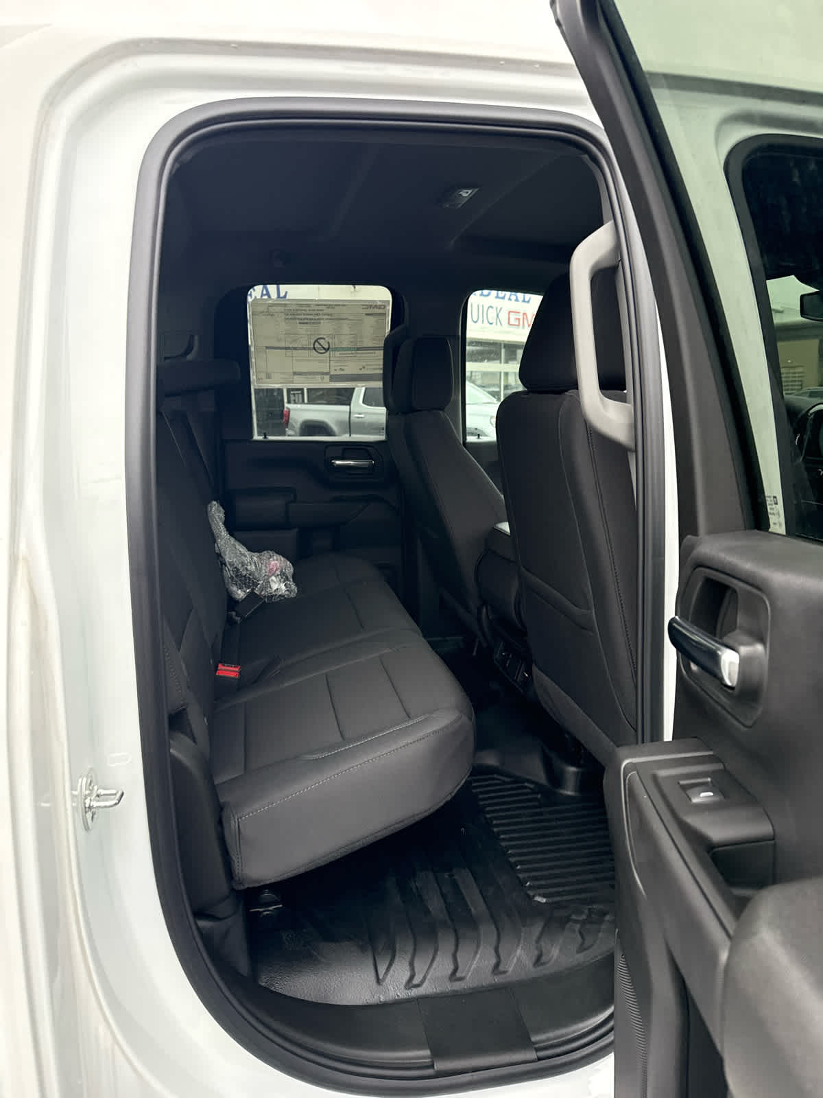 2025 GMC Sierra 2500 HD Pro