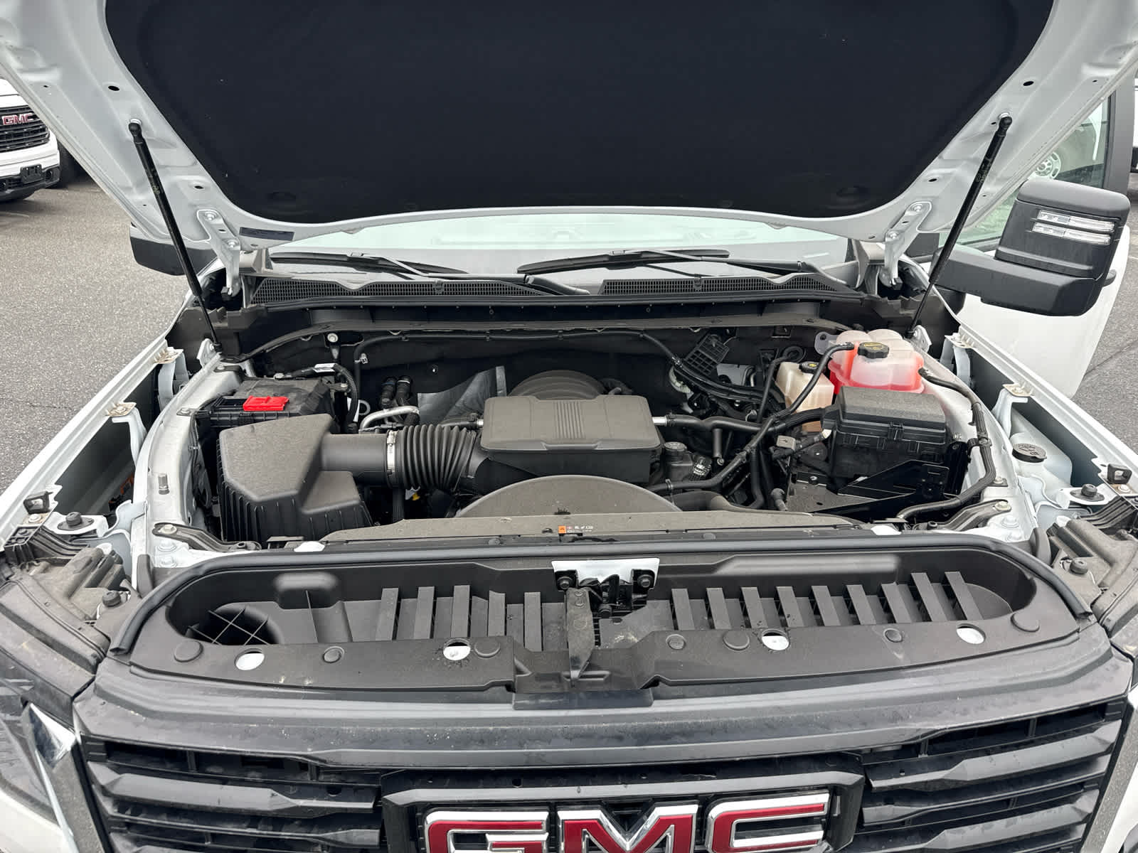 2025 GMC Sierra 2500 HD Pro