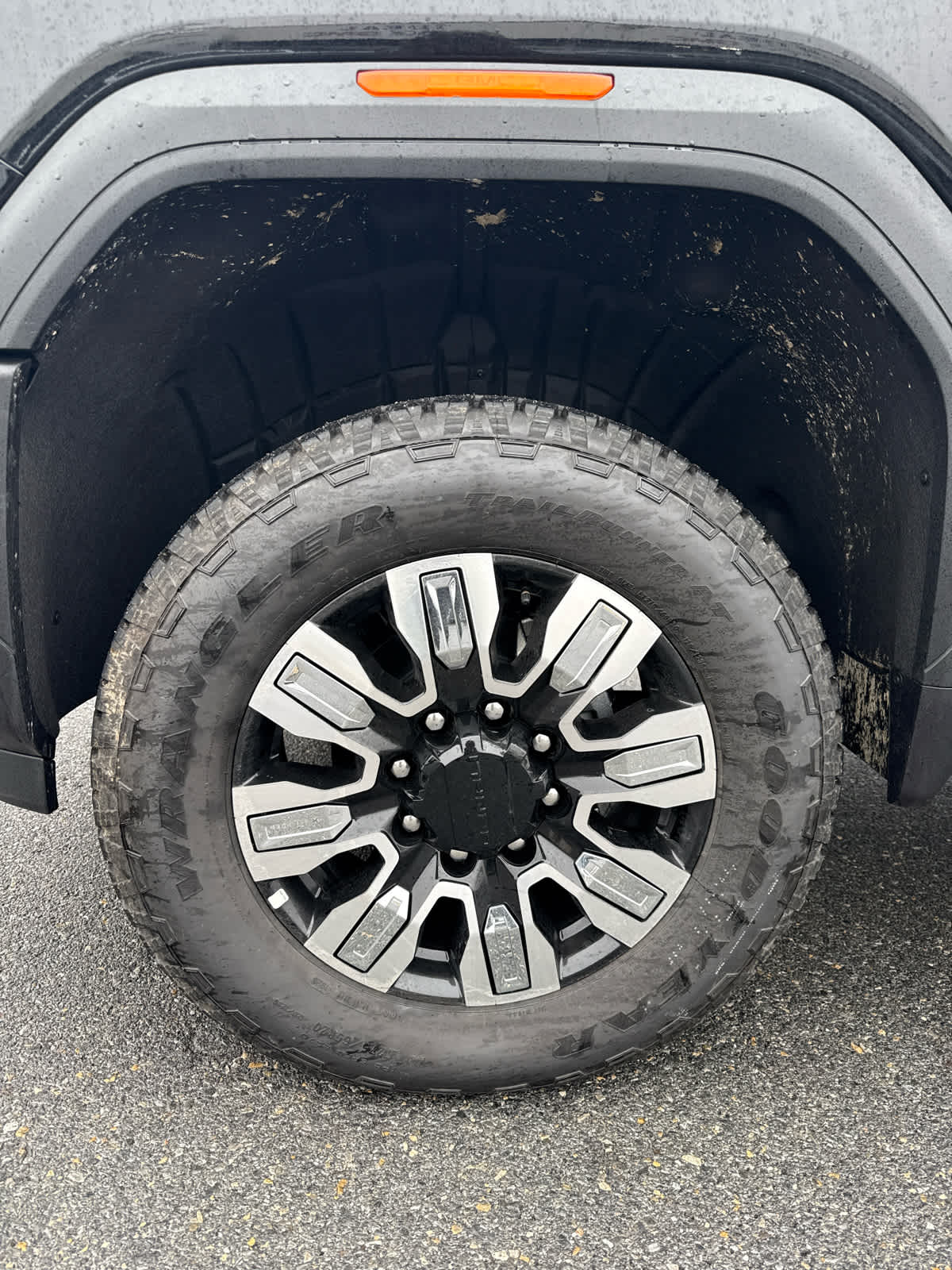 2025 GMC Sierra 2500 HD Denali