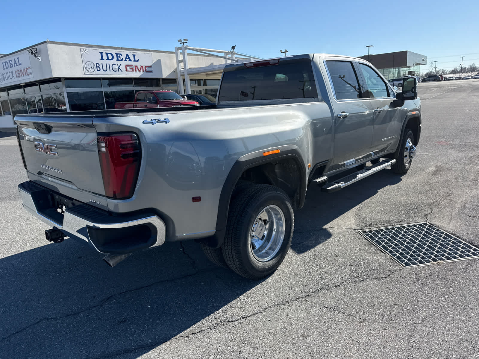 2026 GMC Sierra 3500 HD SLT