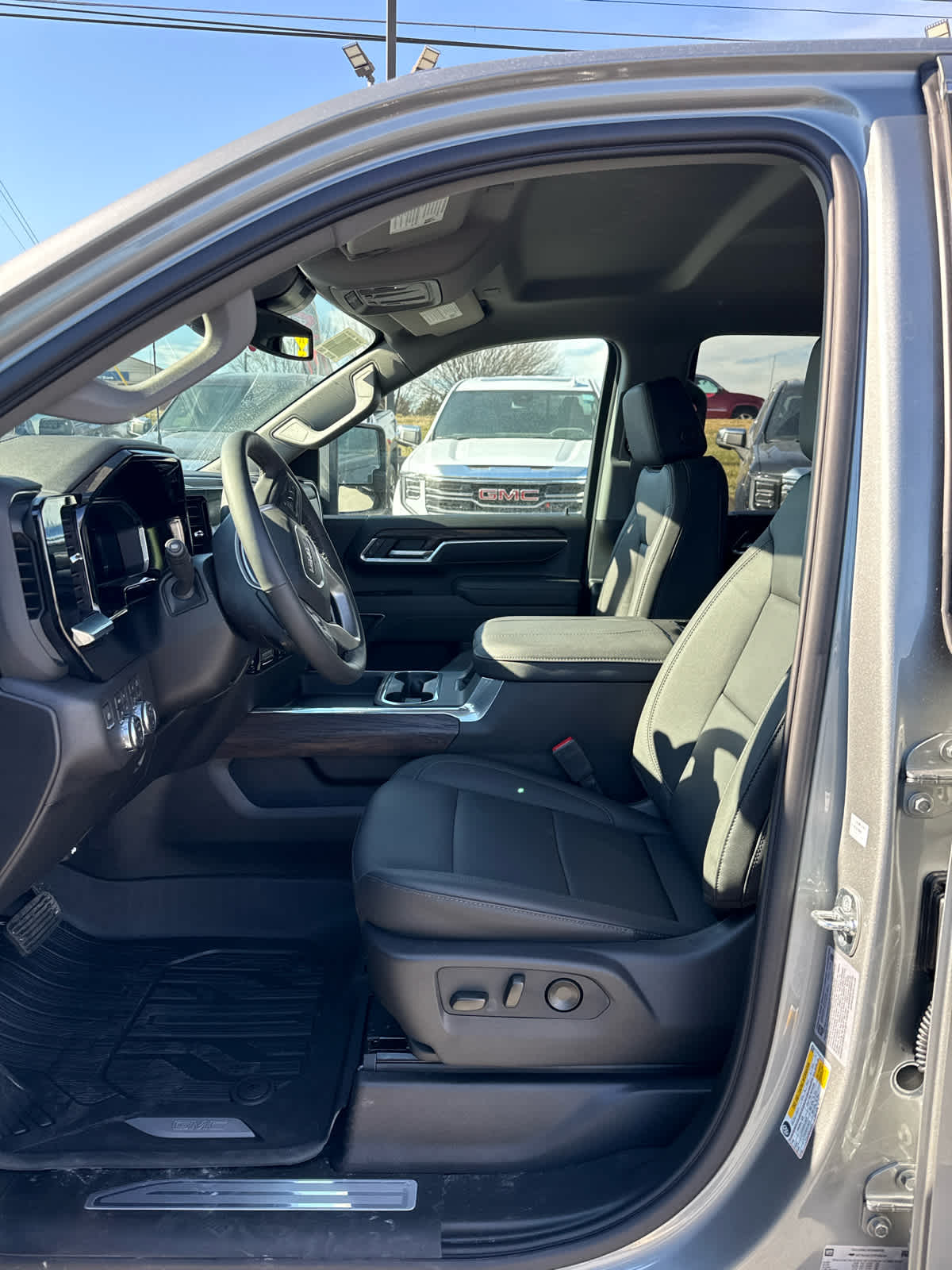 2026 GMC Sierra 3500 HD SLT