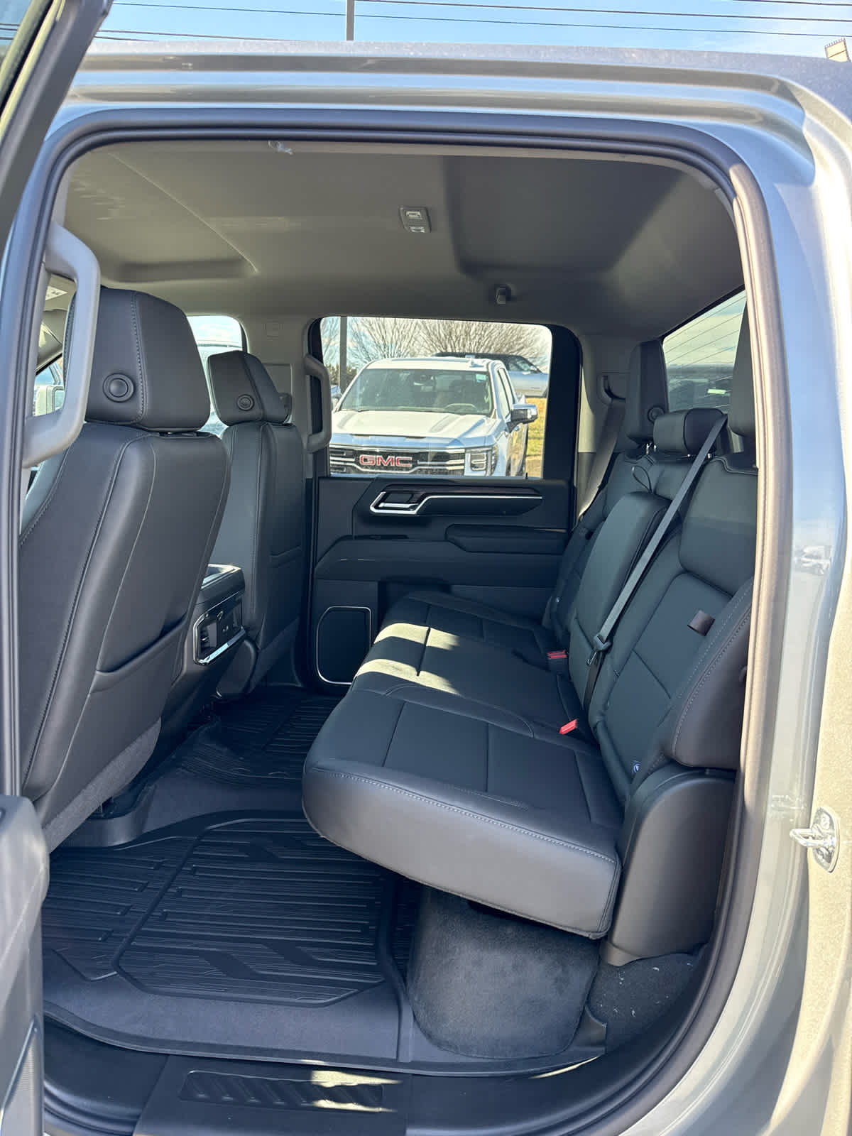 2026 GMC Sierra 3500 HD SLT