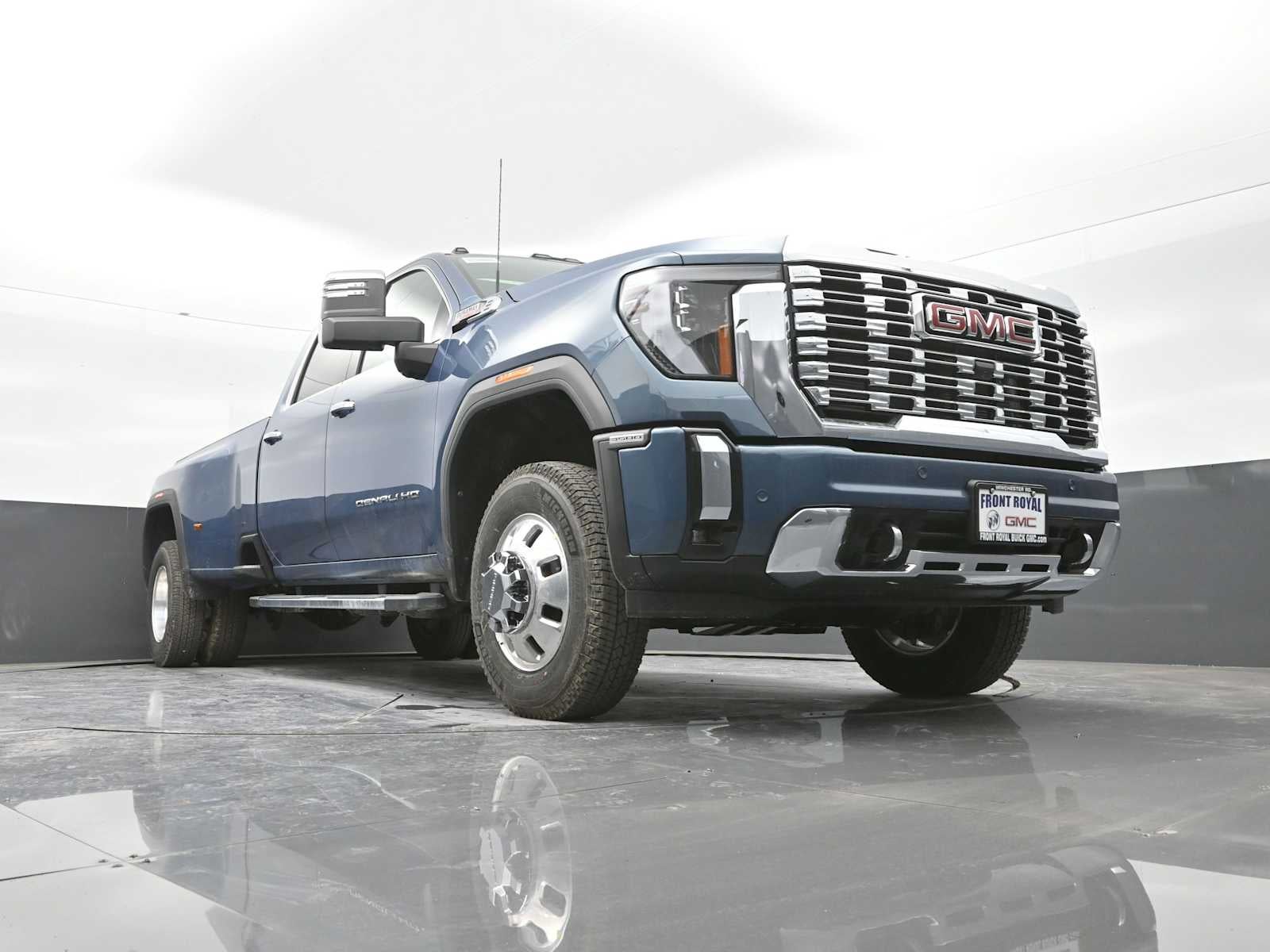 2026 GMC Sierra 3500 HD Denali DRW