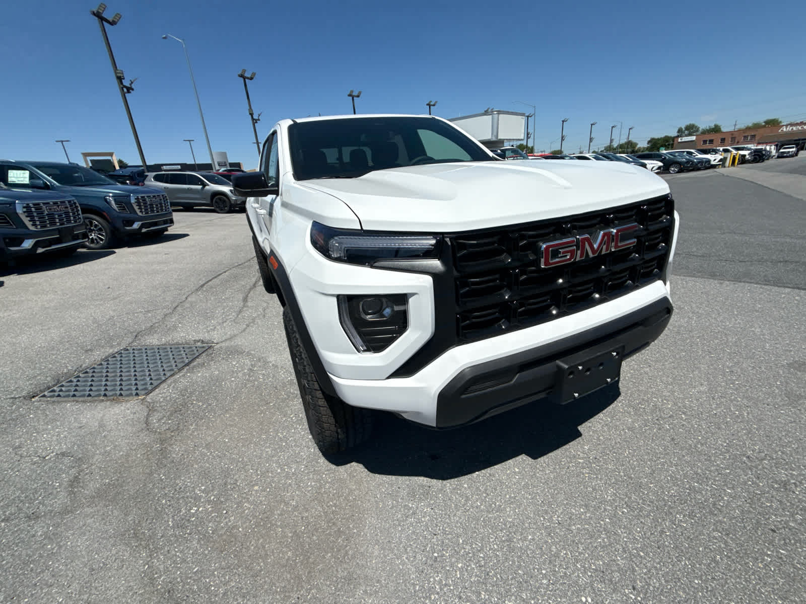 2026 GMC Canyon Elevation