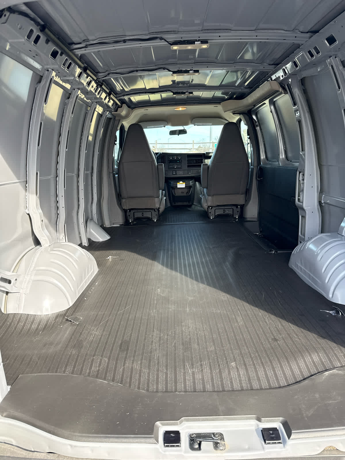 2025 GMC Savana Cargo 2500 Work Van