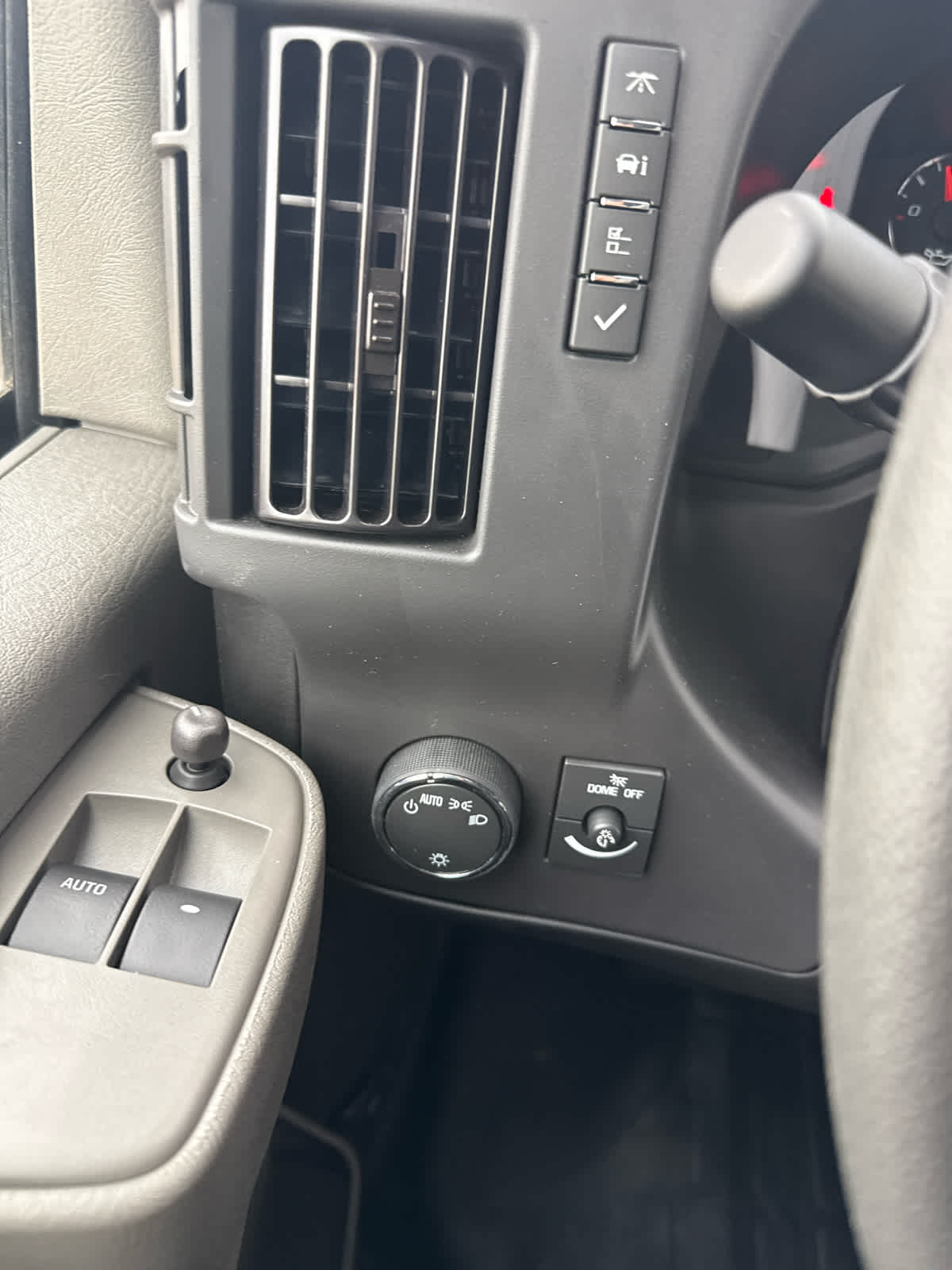 2025 GMC Savana Cargo 2500 Work Van