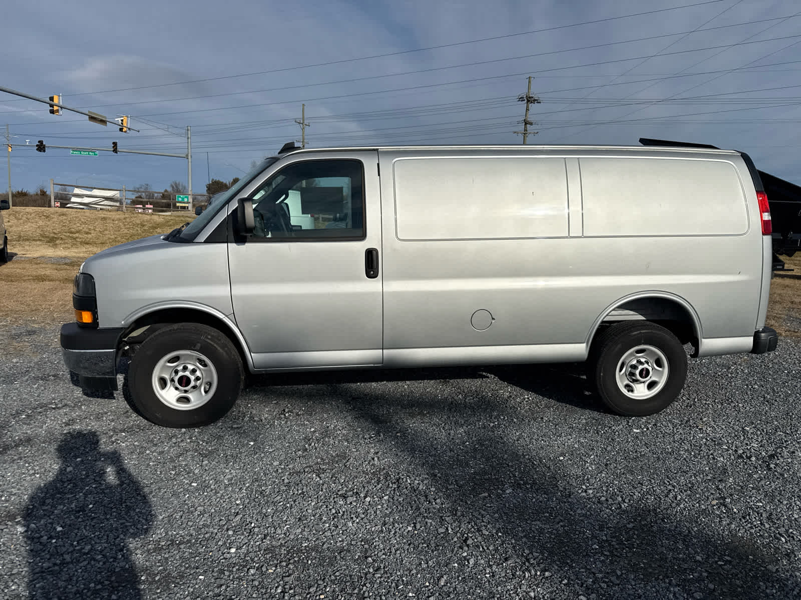 2025 GMC Savana Cargo 2500 Work Van
