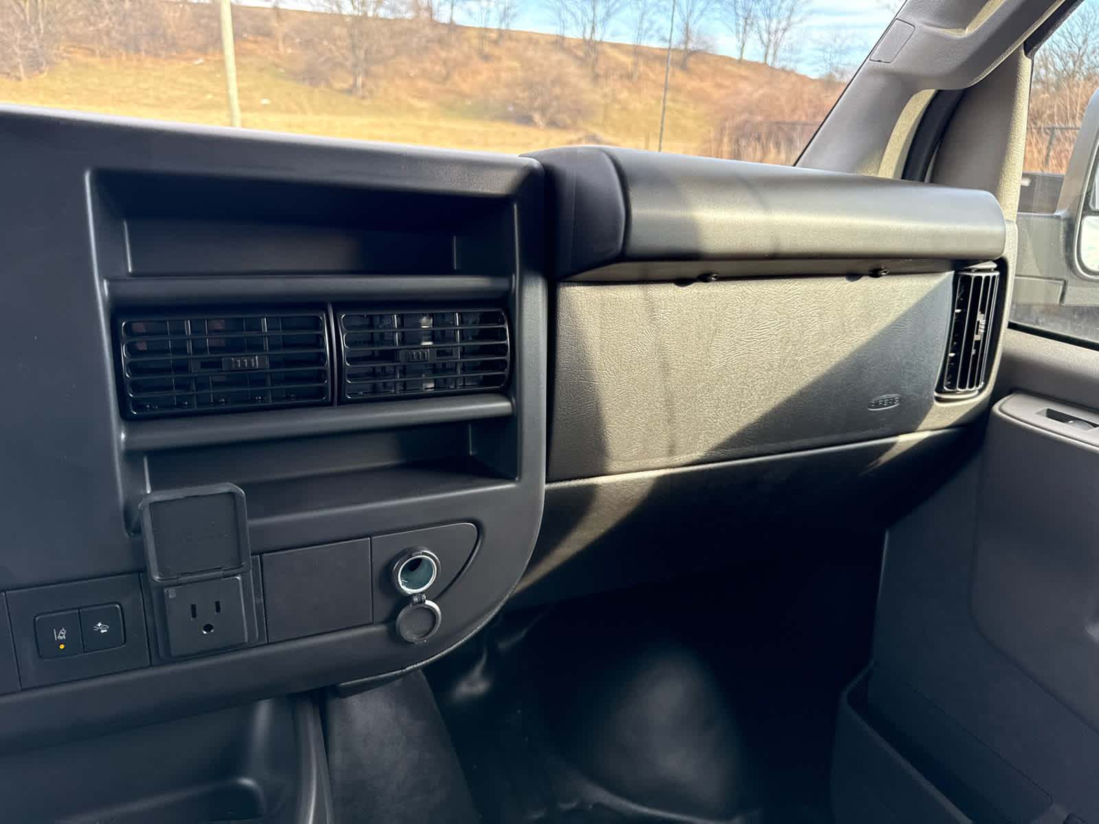 2025 GMC Savana Cargo 2500 Work Van