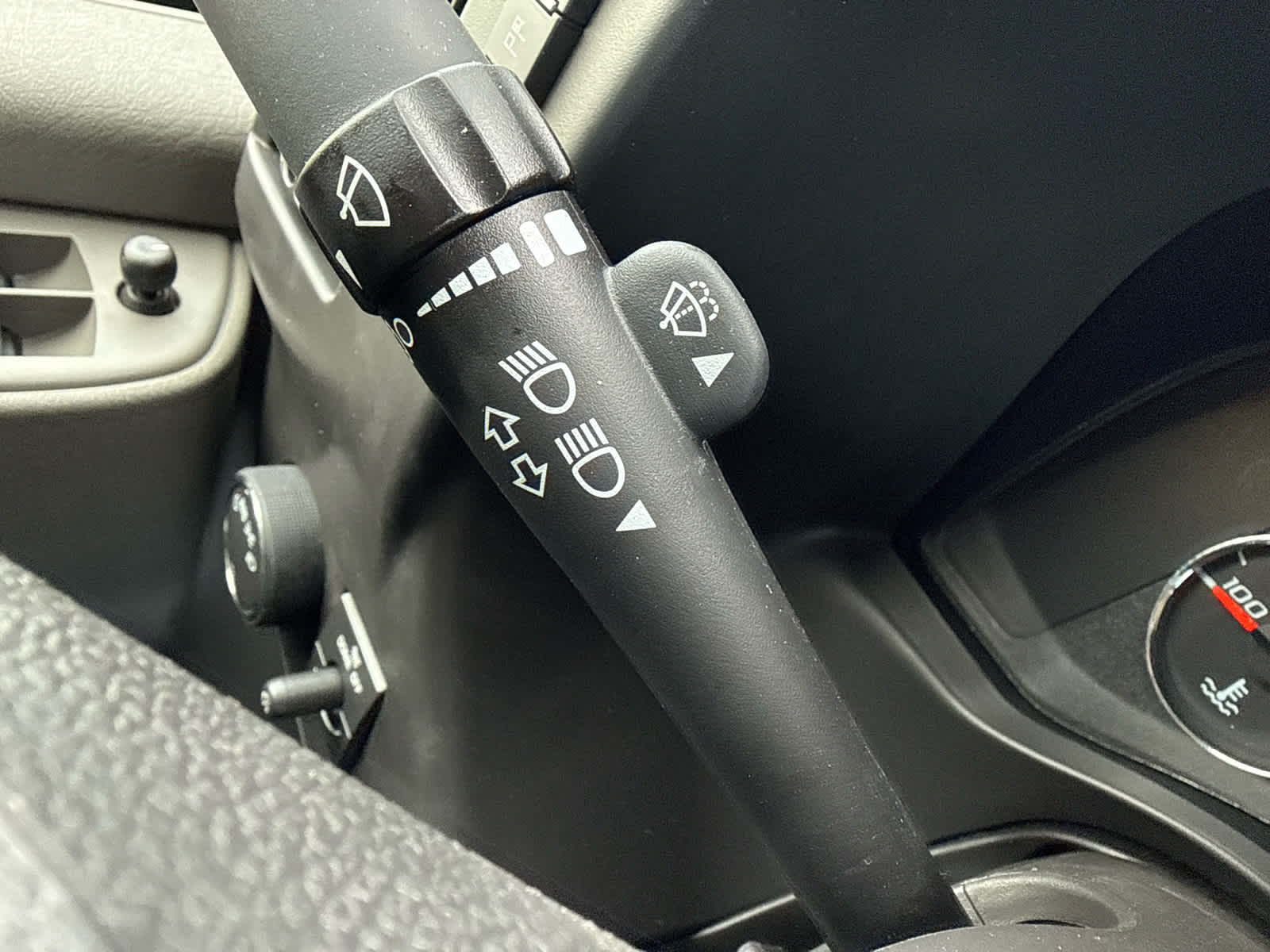 2025 GMC Savana Cargo 2500 Work Van