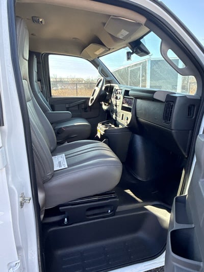 2025 GMC Savana Cargo 2500 Work Van