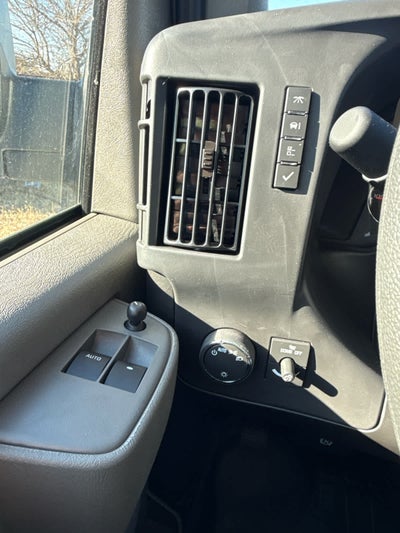 2025 GMC Savana Cargo 2500 Work Van