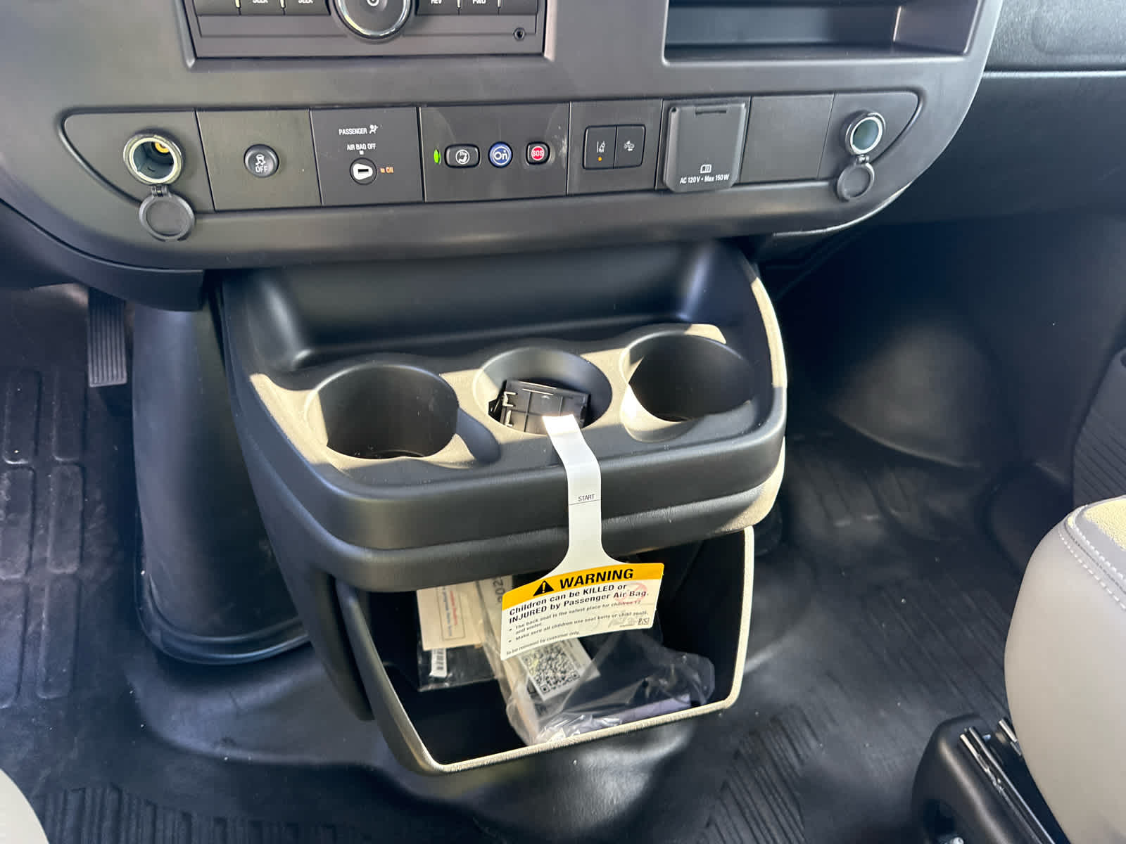 2025 GMC Savana Cargo 2500 Work Van