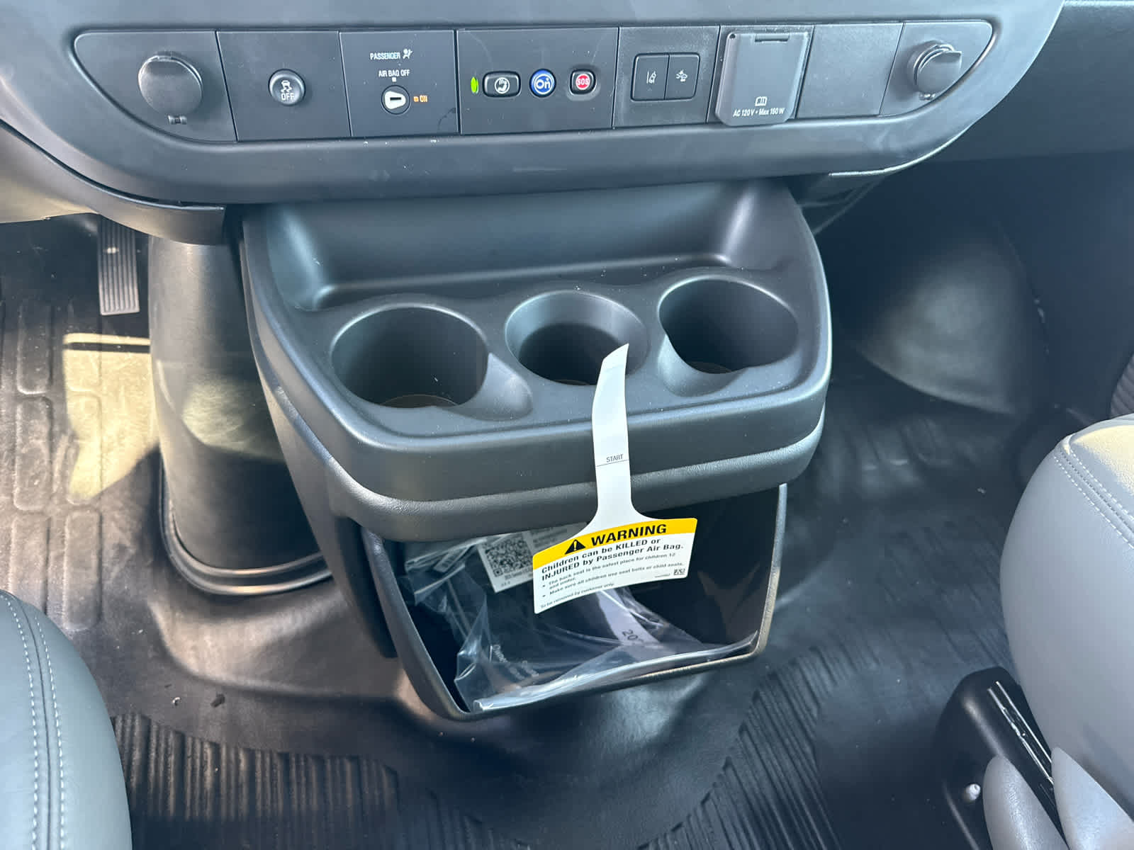 2025 GMC Savana Cargo 2500 Work Van