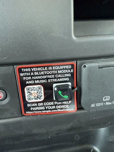 2025 GMC Savana Cutaway 3500 1WT