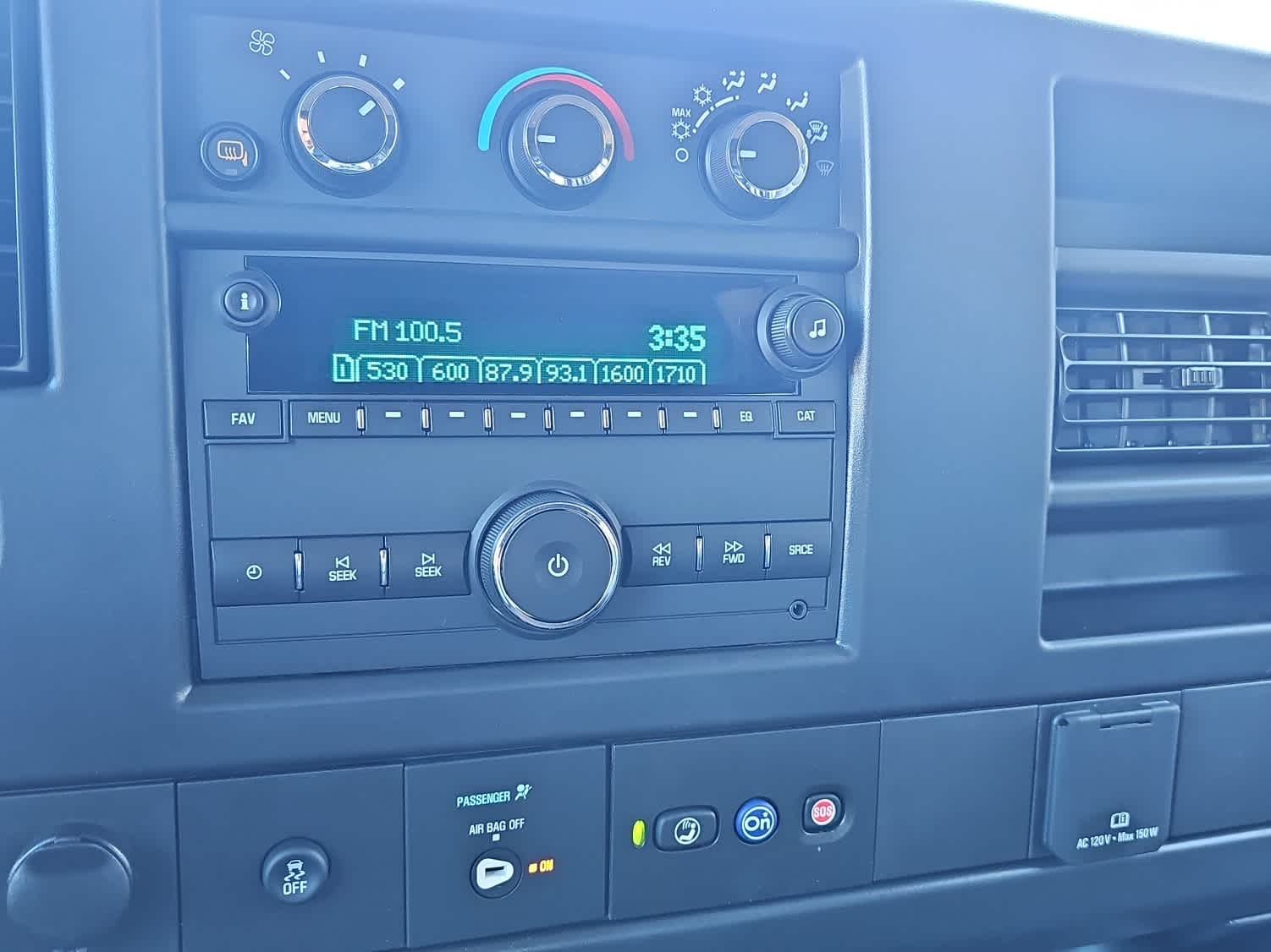 2025 Chevrolet Express Cargo 2500 WT