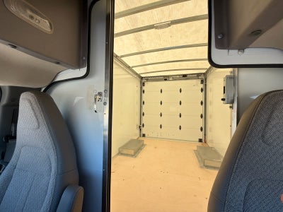 2024 Chevrolet Express Cutaway 3500 1WT