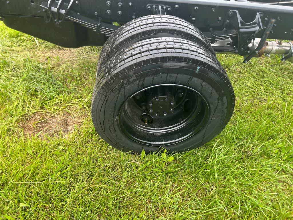 2023 Chevrolet Silverado 5500 HD Work Truck