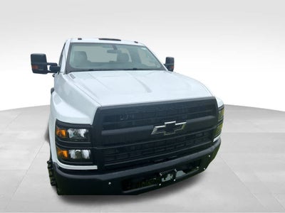 2023 Chevrolet Silverado 5500 HD Work Truck