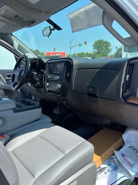 2024 Chevrolet Silverado 5500 HD Work Truck