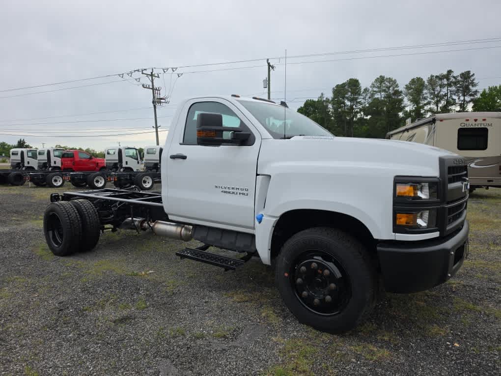 2023 Chevrolet Silverado 4500 HD Work Truck