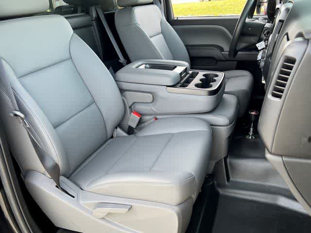 2023 Chevrolet Silverado 5500 HD Work Truck