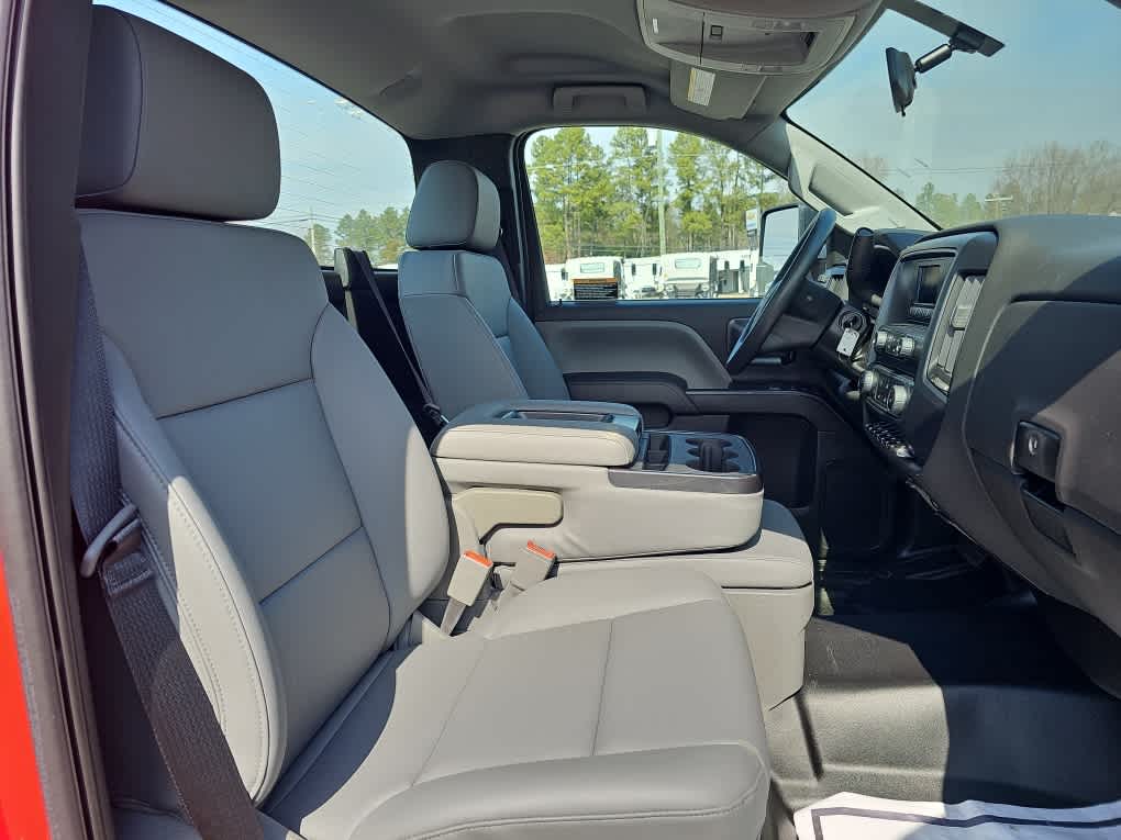 2023 Chevrolet Silverado 6500 HD Work Truck