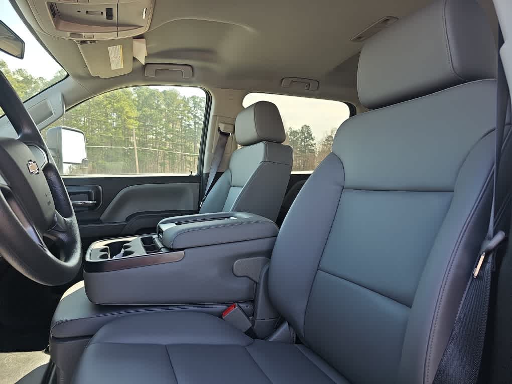 2024 Chevrolet Silverado 5500 HD Work Truck