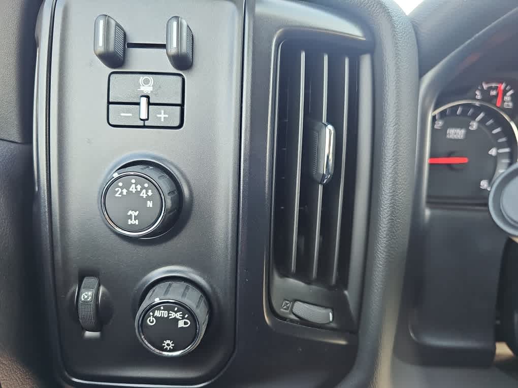 2024 Chevrolet Silverado 5500 HD Work Truck