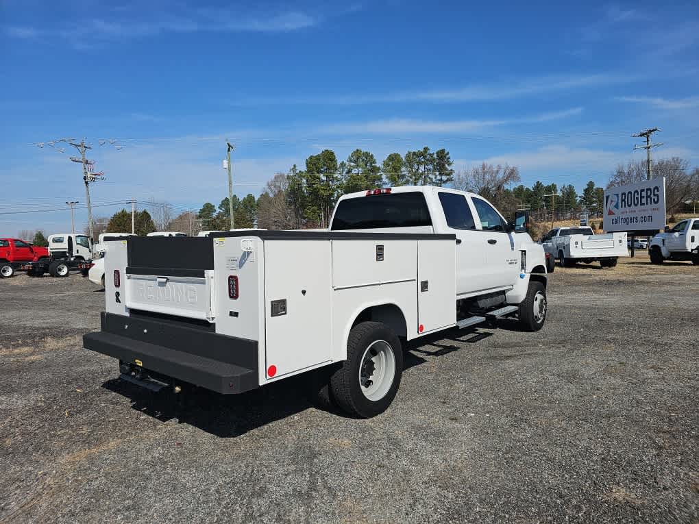 2024 Chevrolet Silverado 5500 HD Work Truck