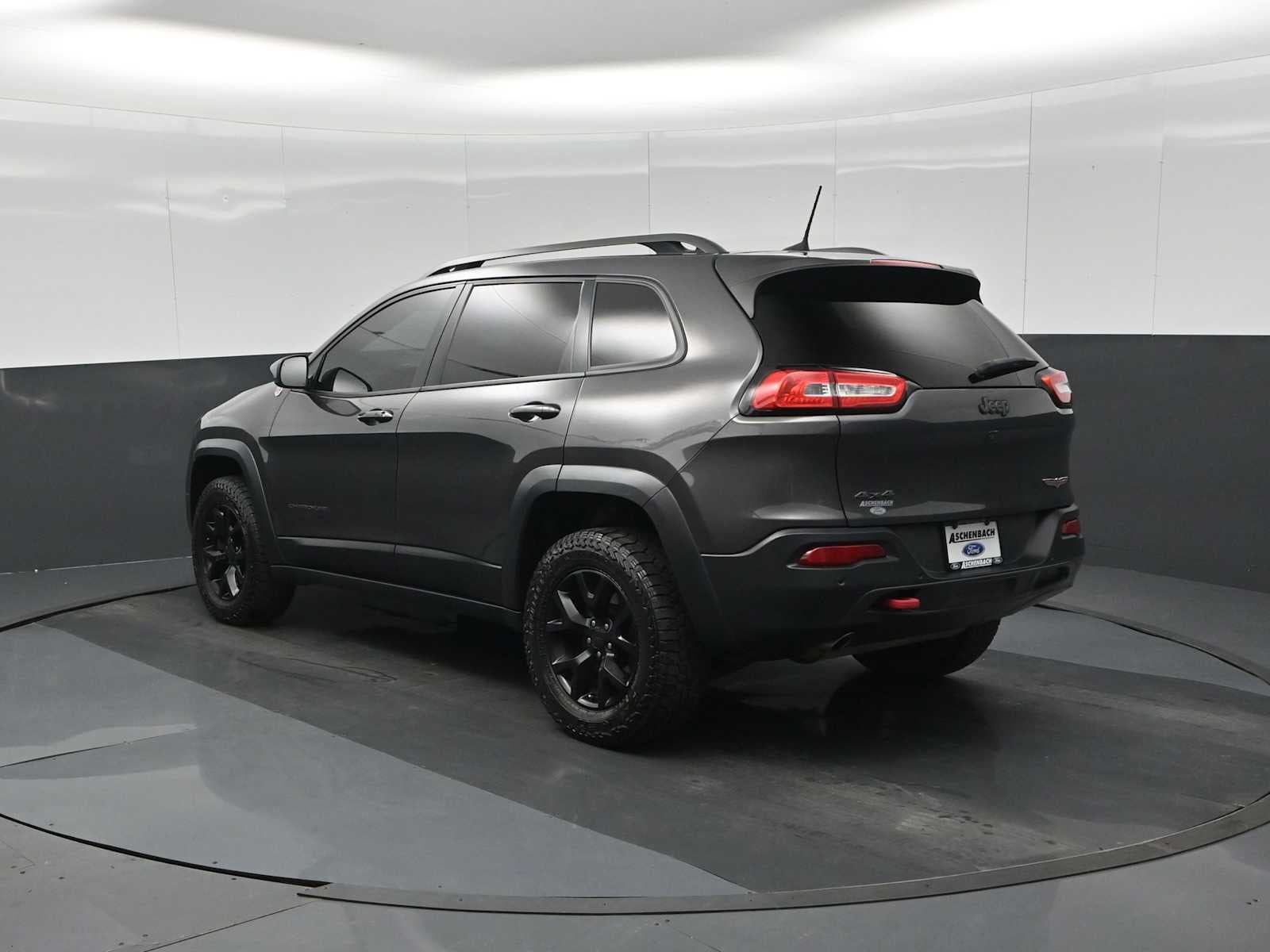 2018 Jeep Cherokee Trailhawk