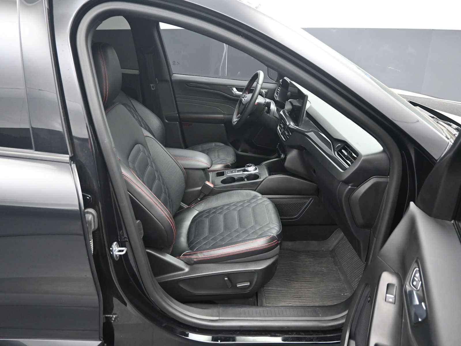 2023 Ford Escape ST-Line Elite