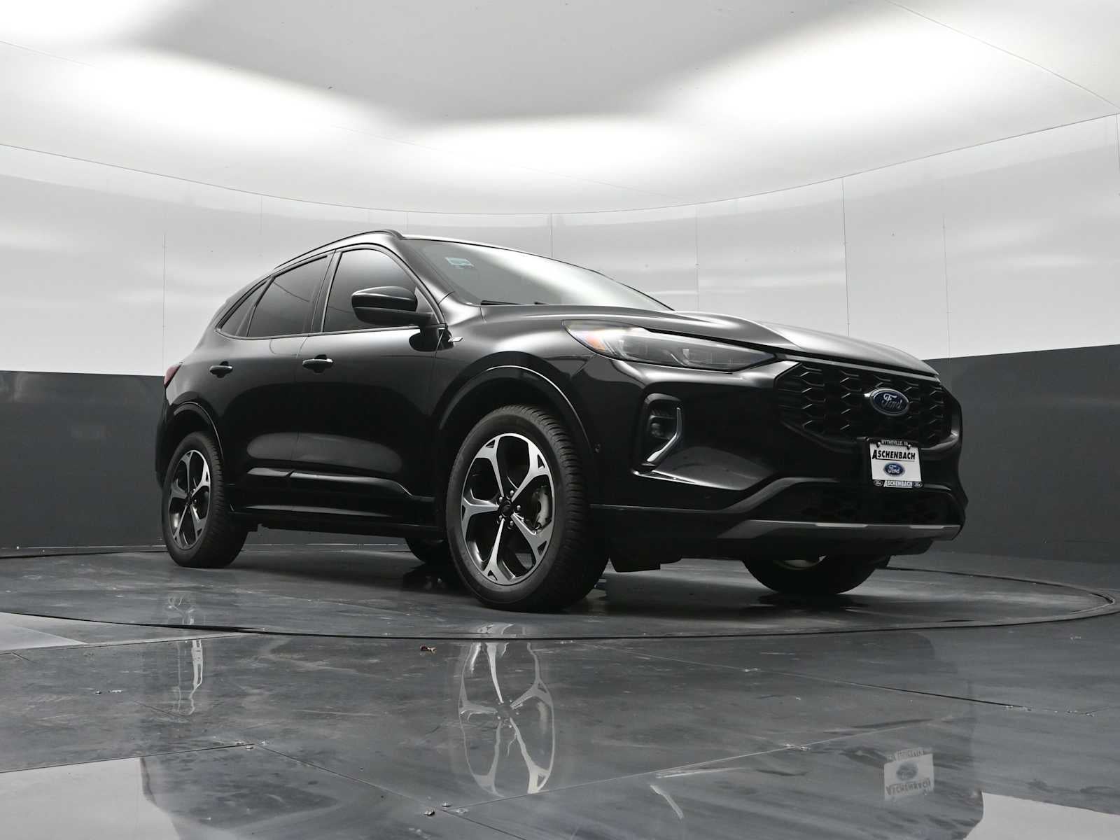 2023 Ford Escape ST-Line Elite