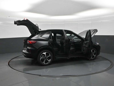 2023 Ford Escape ST-Line Elite