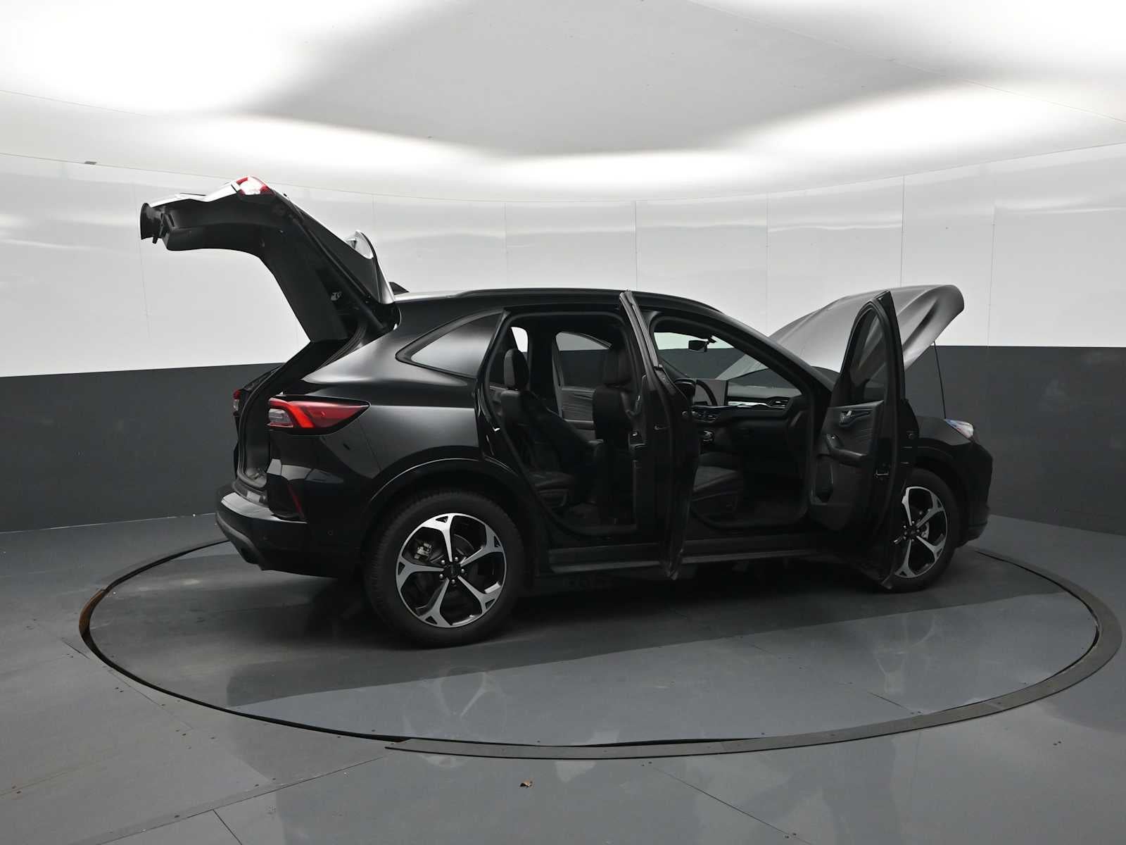 2023 Ford Escape ST-Line Elite