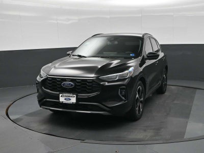 2023 Ford Escape ST-Line Elite